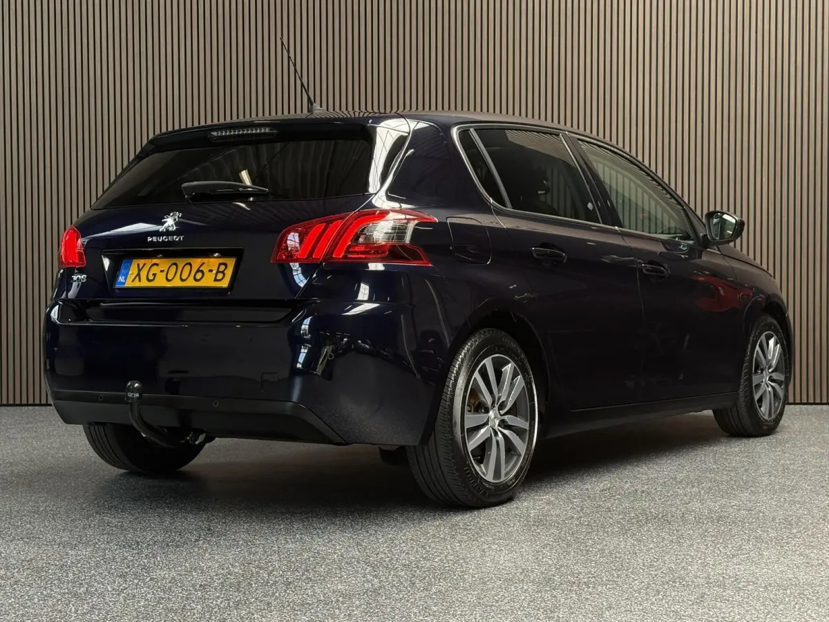 1.2 PureTech Allure | Panorama | Carplay | Riem v.v. | NL Auto