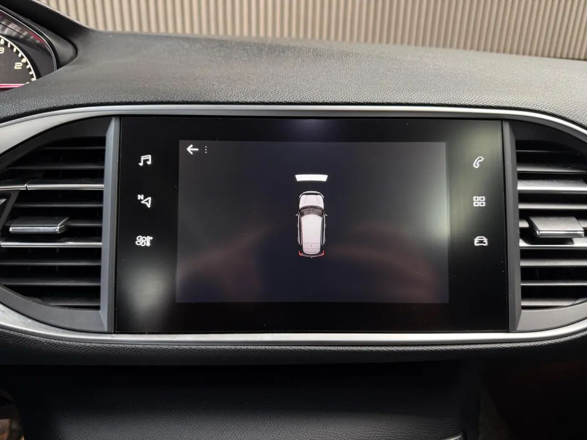 1.2 PureTech Allure | Panorama | Carplay | Riem v.v. | NL Auto