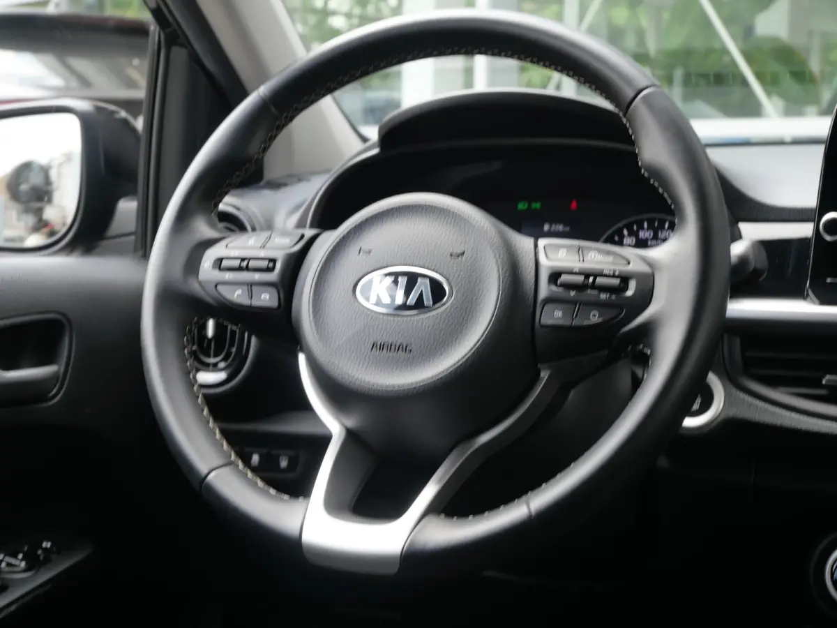1.0 DPi DynamicPlusLine | 16'' LM | Clima | Navi | Camera | Carplay | Keyless |