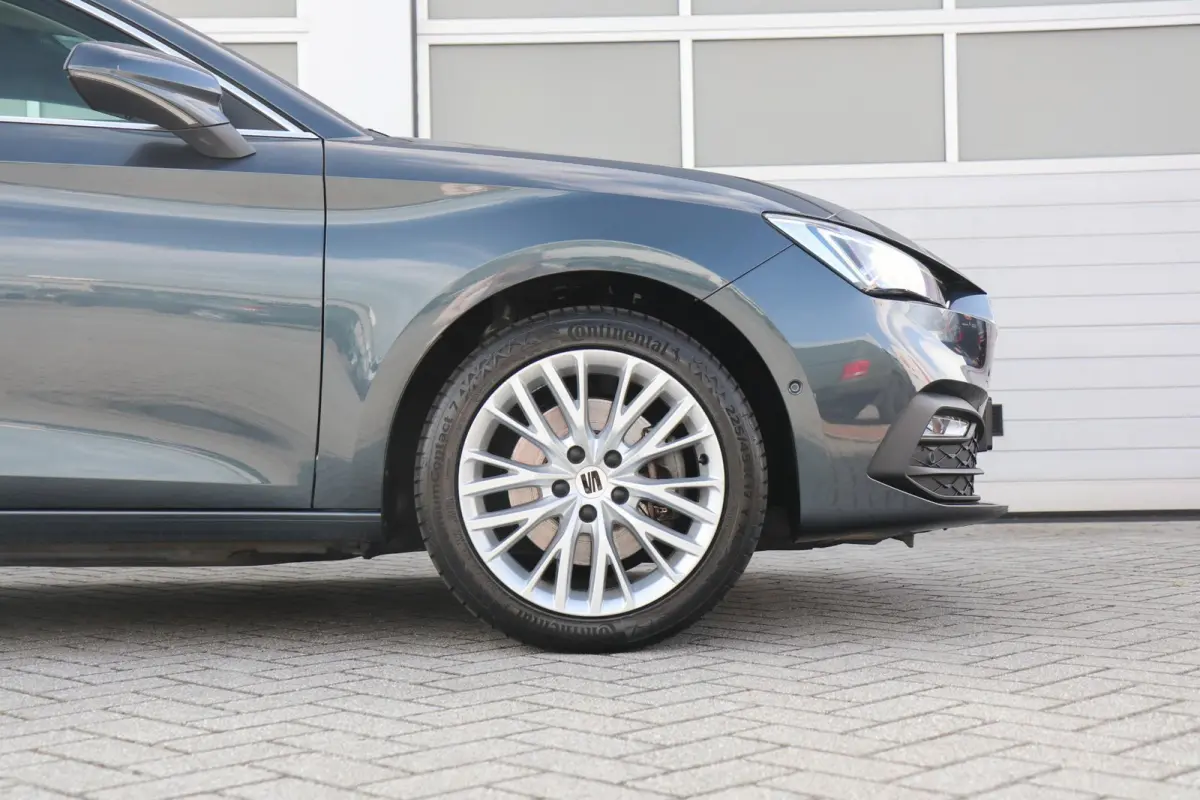 1.4 TSI eHybrid 204pk PHEV Ecellence | SoH 95% | Navigatie | Full Link | Achteruitrijcamera | Stoelverwarming