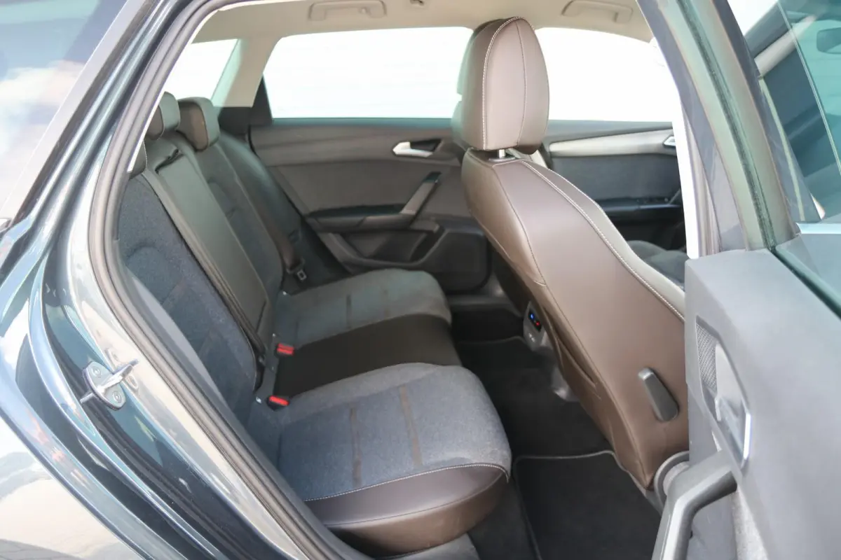 1.4 TSI eHybrid 204pk PHEV Ecellence | SoH 95% | Navigatie | Full Link | Achteruitrijcamera | Stoelverwarming