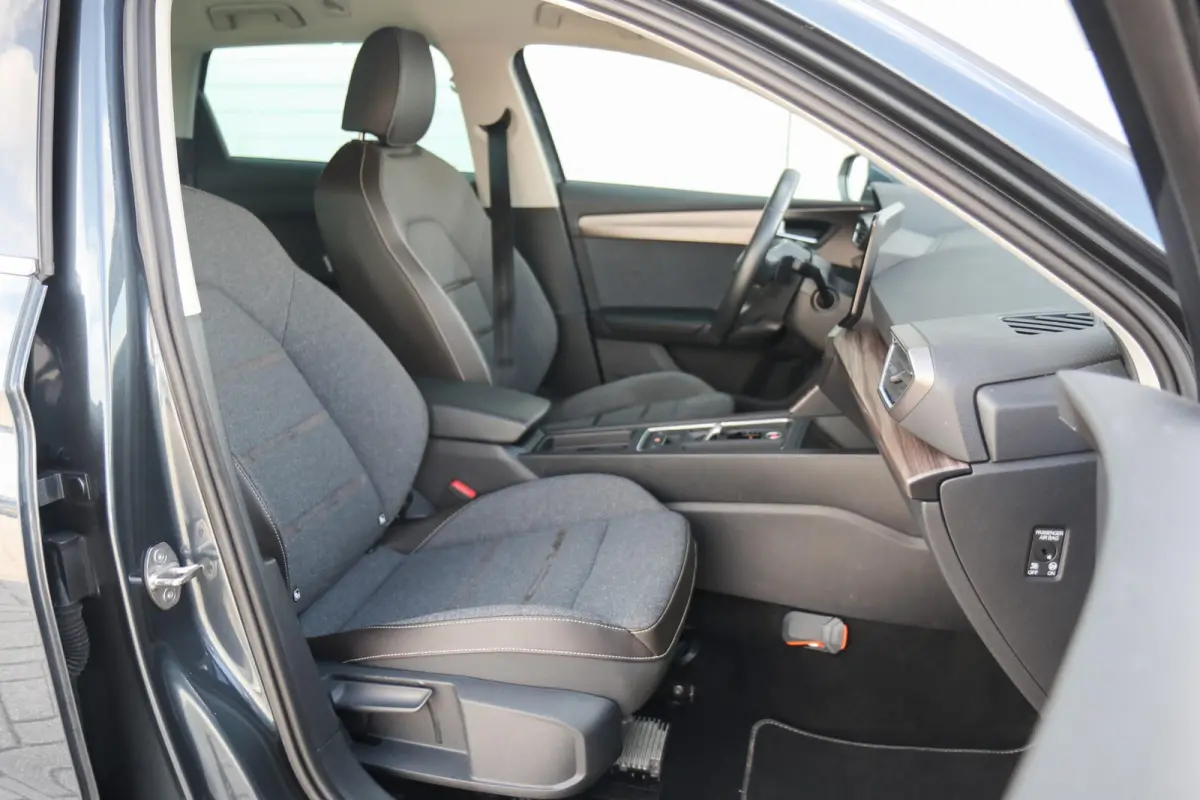 1.4 TSI eHybrid 204pk PHEV Ecellence | SoH 95% | Navigatie | Full Link | Achteruitrijcamera | Stoelverwarming