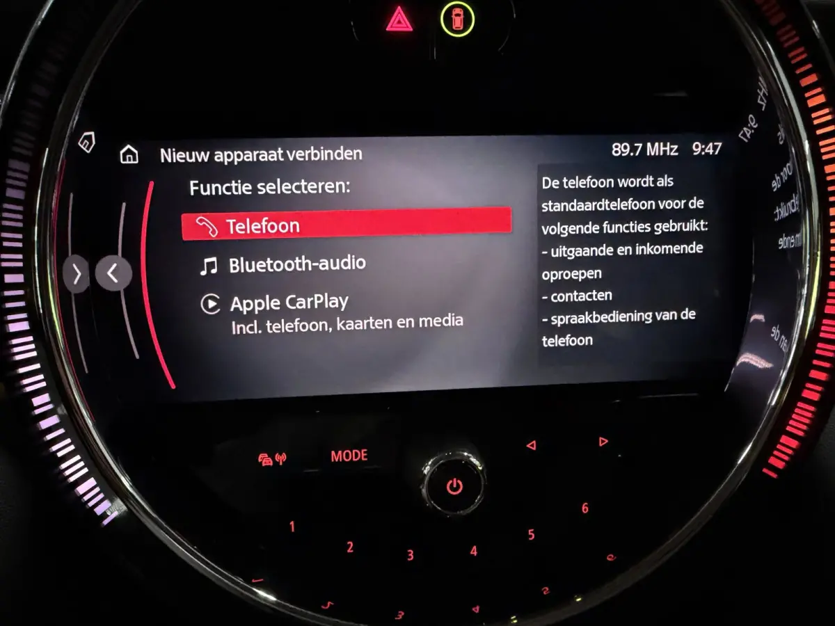 1.5 Cooper BLACK-EDITION 136PK 17''DAB/ NAVI/CRUISE/ECC/PDC/CARPLAY/SPORTSTOELEN///