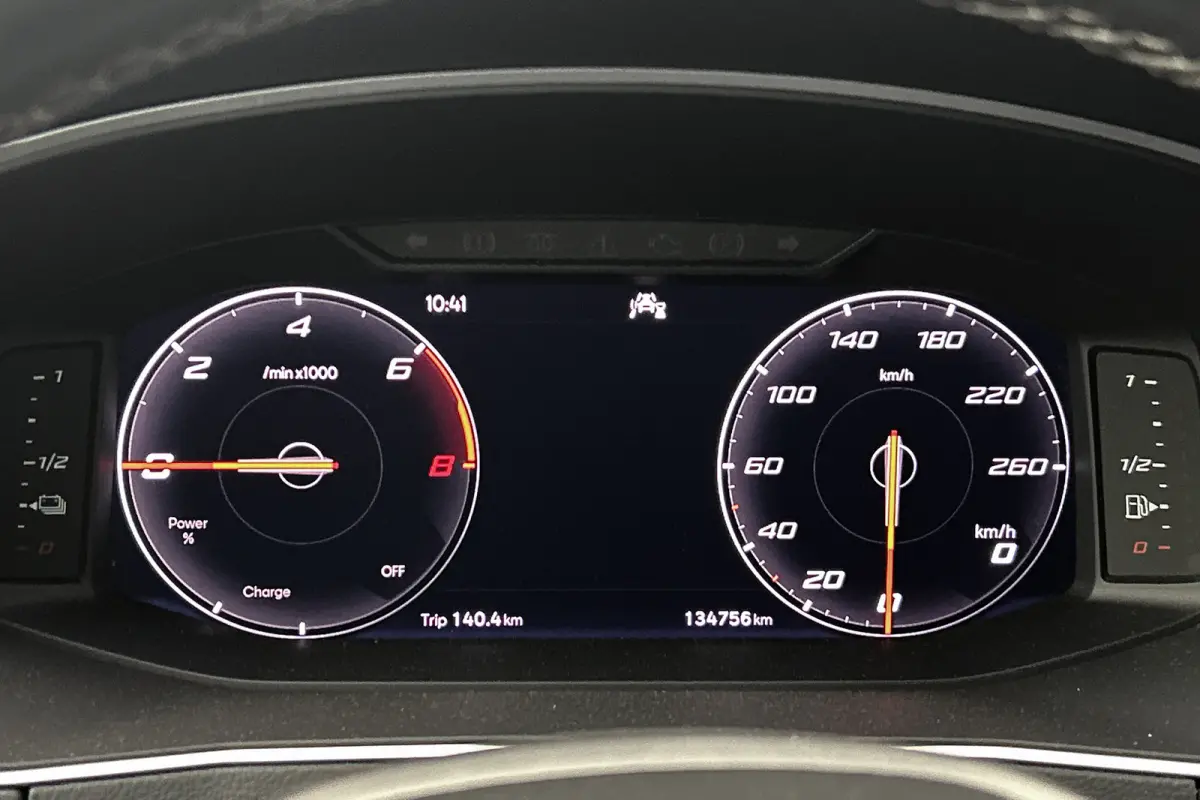 | 245 pk | 87% SOH | 1.4 TSI e-Hybrid PHEV Xcellence | Trekhaak | Adaptieve cruise control | Camera | LED