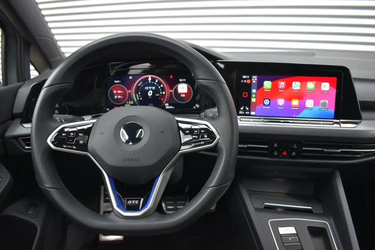 1.4 eHybrid GTE 245 pk | IQ-Light | Pano | Apple-Carplay |