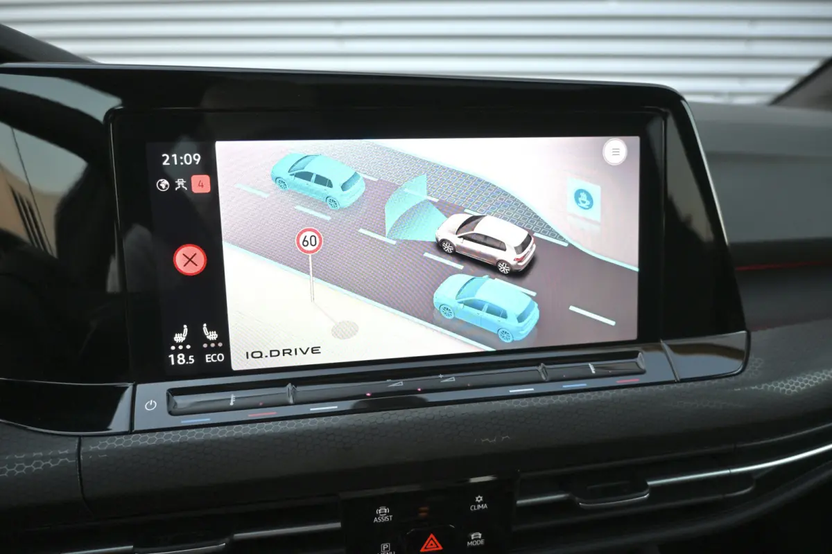1.4 eHybrid GTE 245 pk | IQ-Light | Pano | Apple-Carplay |