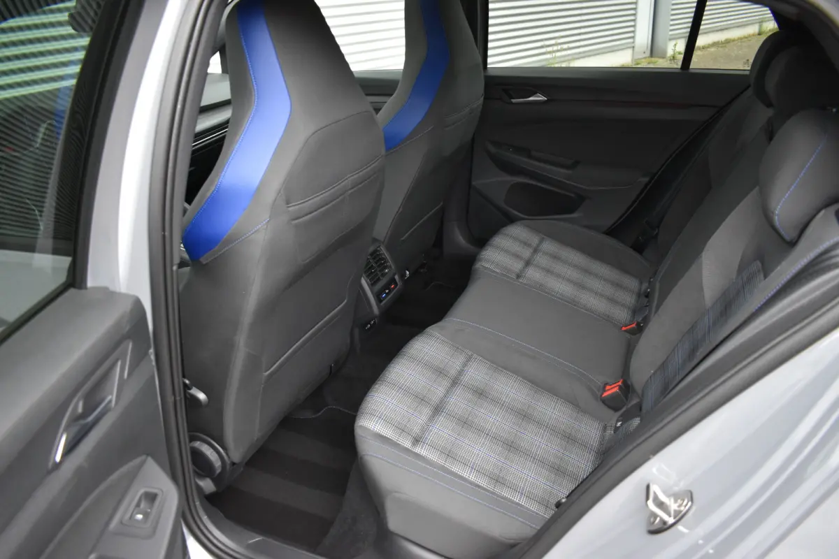 1.4 eHybrid GTE 245 pk | IQ-Light | Pano | Apple-Carplay |