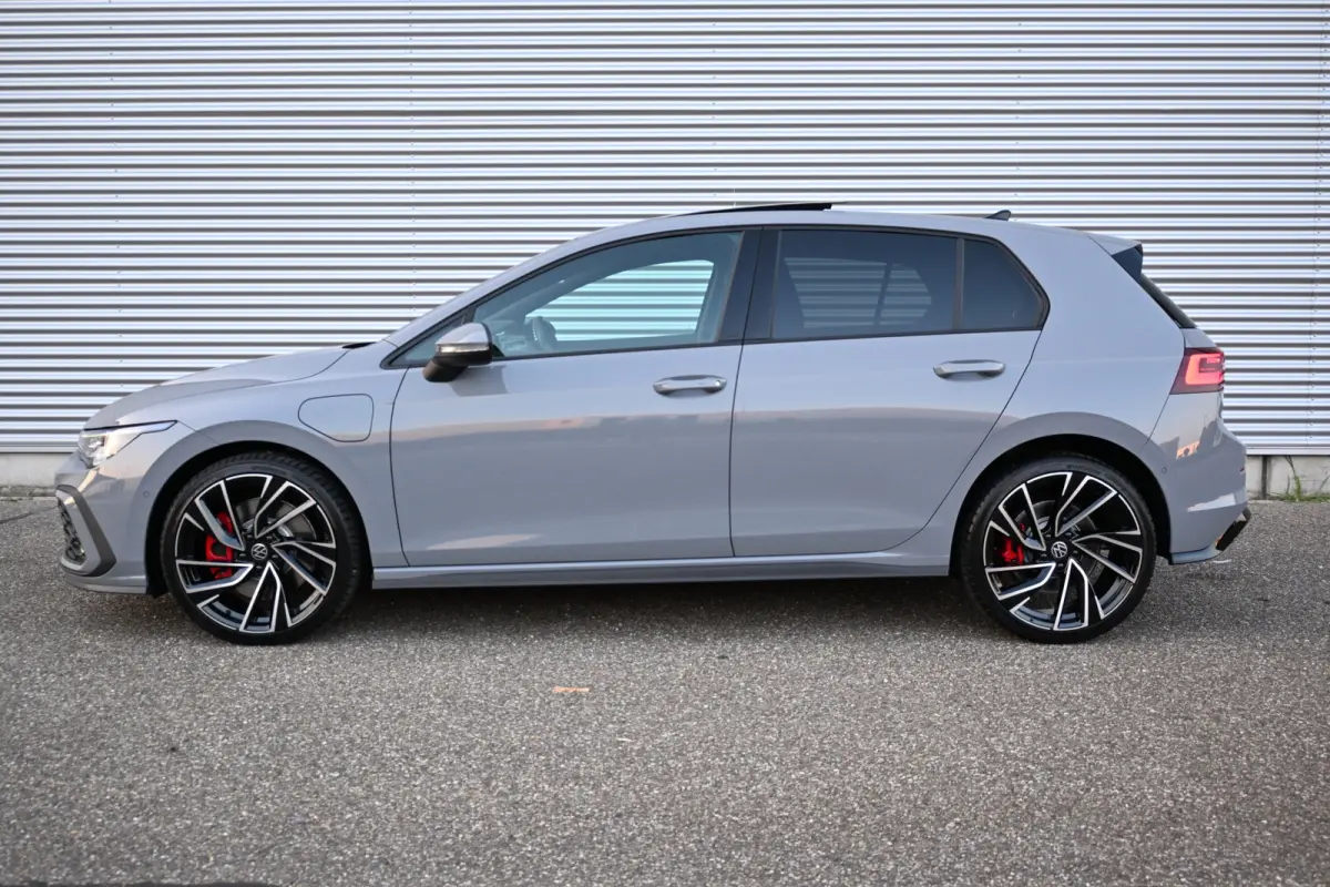 1.4 eHybrid GTE 245 pk | IQ-Light | Pano | Apple-Carplay |