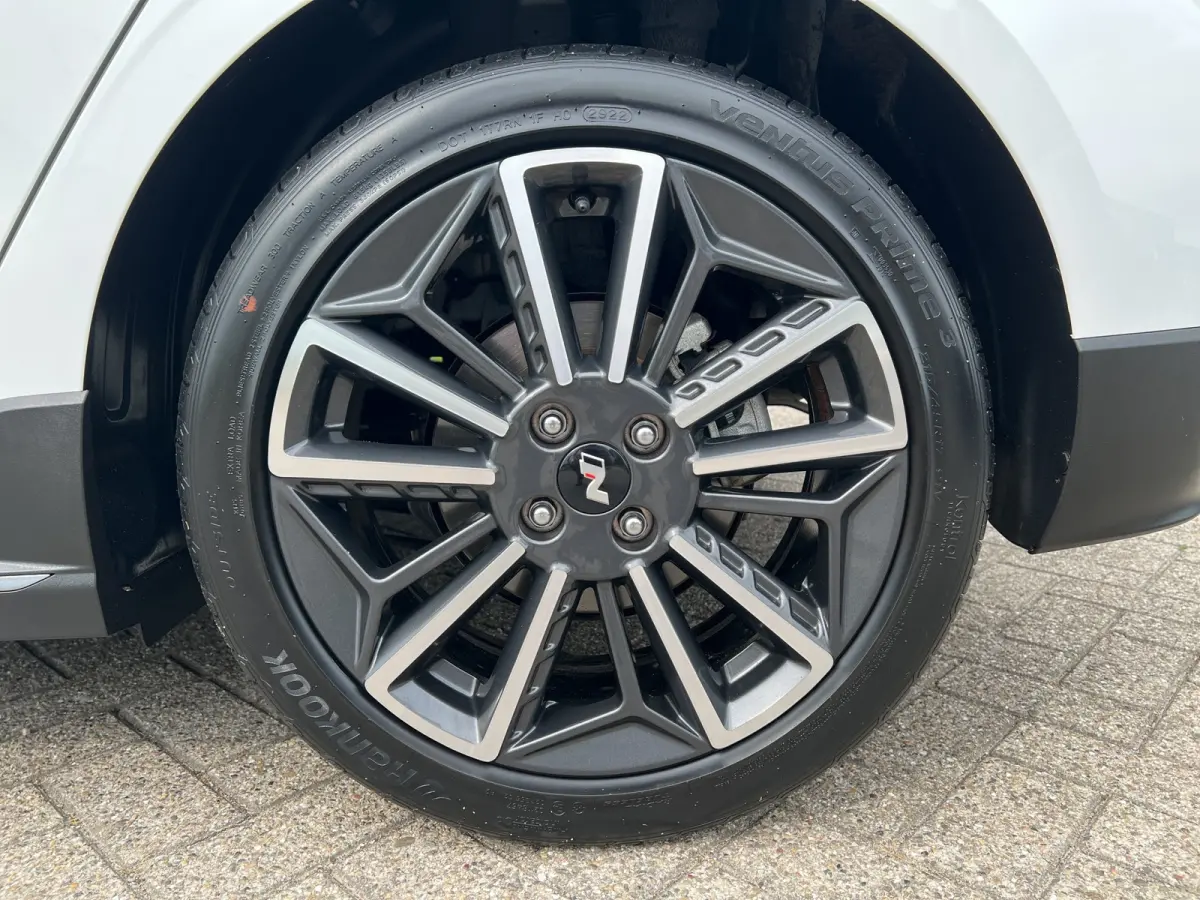 1.0 T-GDI 100pk N-Line | Camera | Climate controle | Carplay | Premium audio | Cruise controle | Navigatie | 17'' velgen | Dodehoek detectie | Parkeersensoren