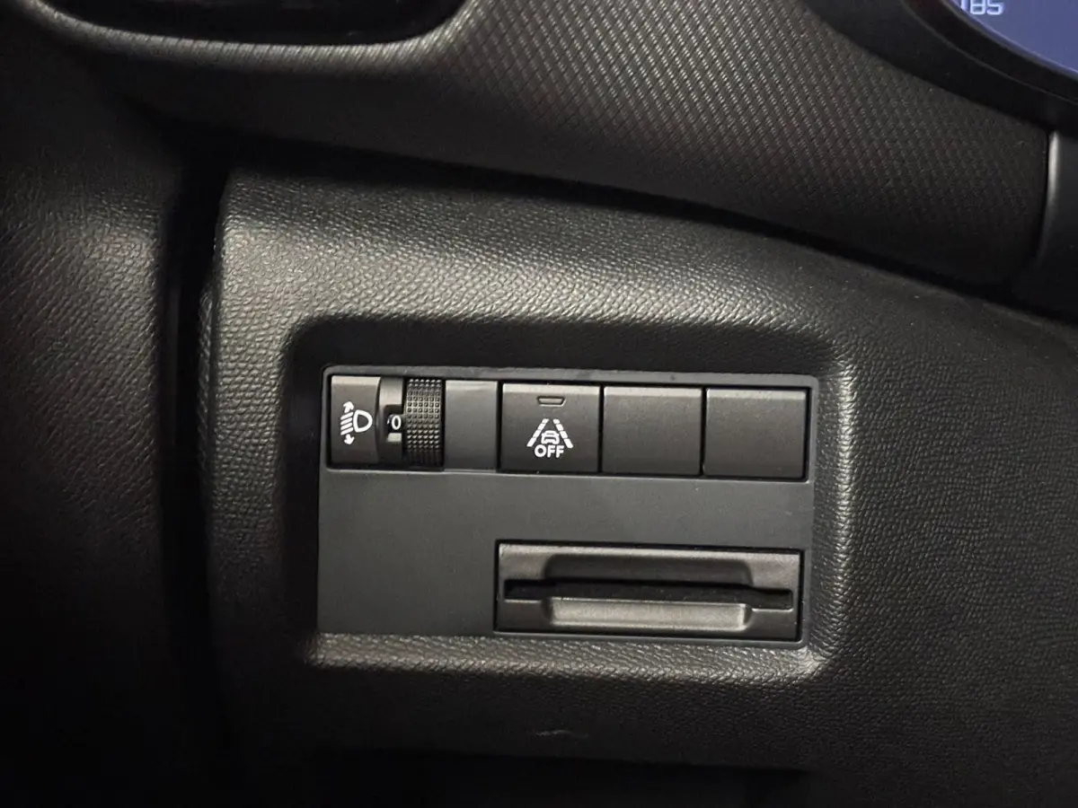 1.2 HYBRID 136PK 360 Camera Carplay