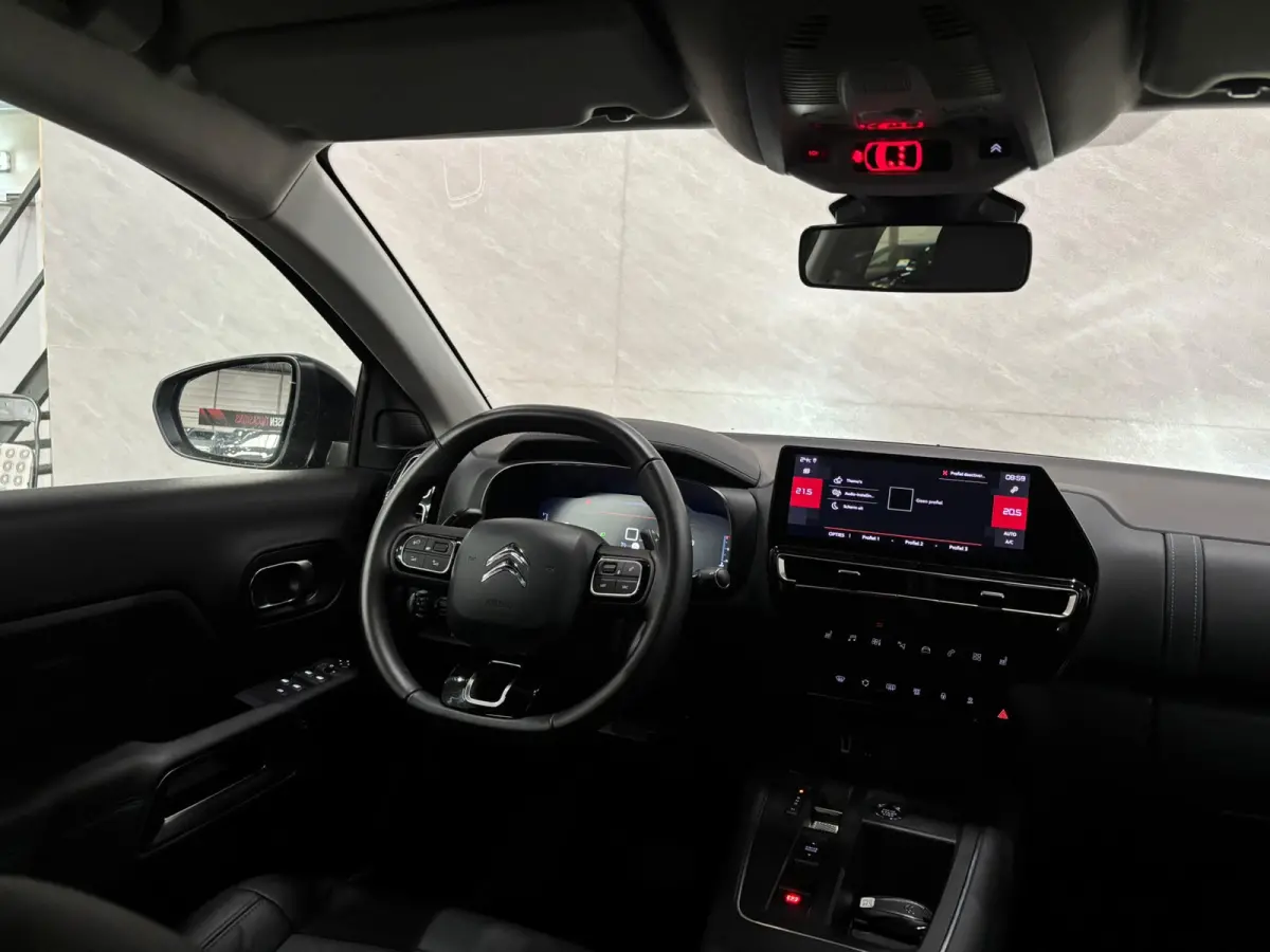 1.2 HYBRID 136PK 360 Camera Carplay