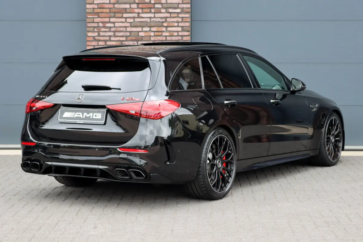 AMG 63 S E Performance | 680 pk | Achterasbesturing | Distronic+ | AMG Drivers Package | Memory | Burmester | AMG Performance Stoelen | AMG-Aero Pakket | HUD | Digital Light |
