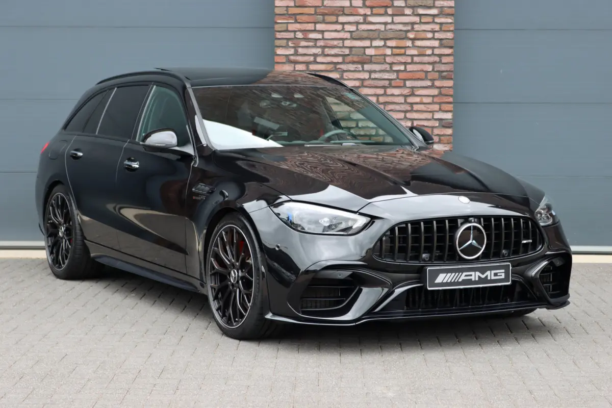 AMG 63 S E Performance | 680 pk | Achterasbesturing | Distronic+ | AMG Drivers Package | Memory | Burmester | AMG Performance Stoelen | AMG-Aero Pakket | HUD | Digital Light |
