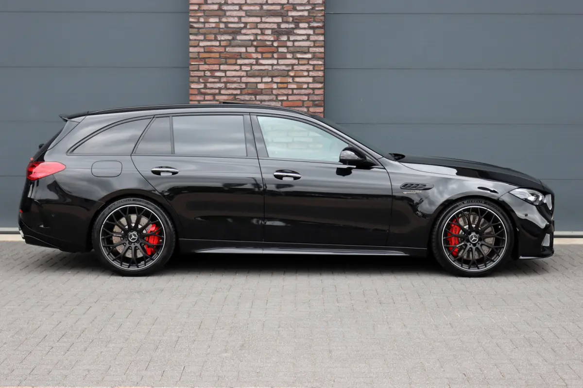 AMG 63 S E Performance | 680 pk | Achterasbesturing | Distronic+ | AMG Drivers Package | Memory | Burmester | AMG Performance Stoelen | AMG-Aero Pakket | HUD | Digital Light |