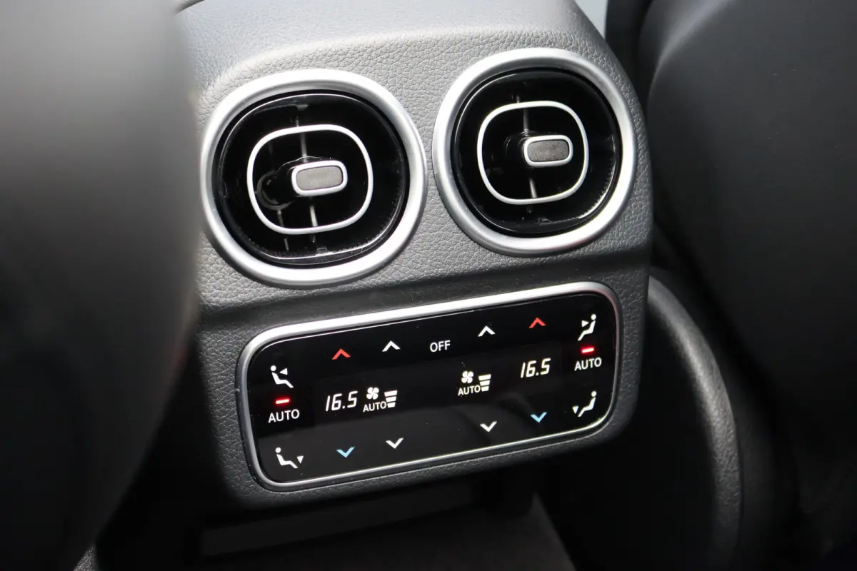 AMG 63 S E Performance | 680 pk | Achterasbesturing | Distronic+ | AMG Drivers Package | Memory | Burmester | AMG Performance Stoelen | AMG-Aero Pakket | HUD | Digital Light |