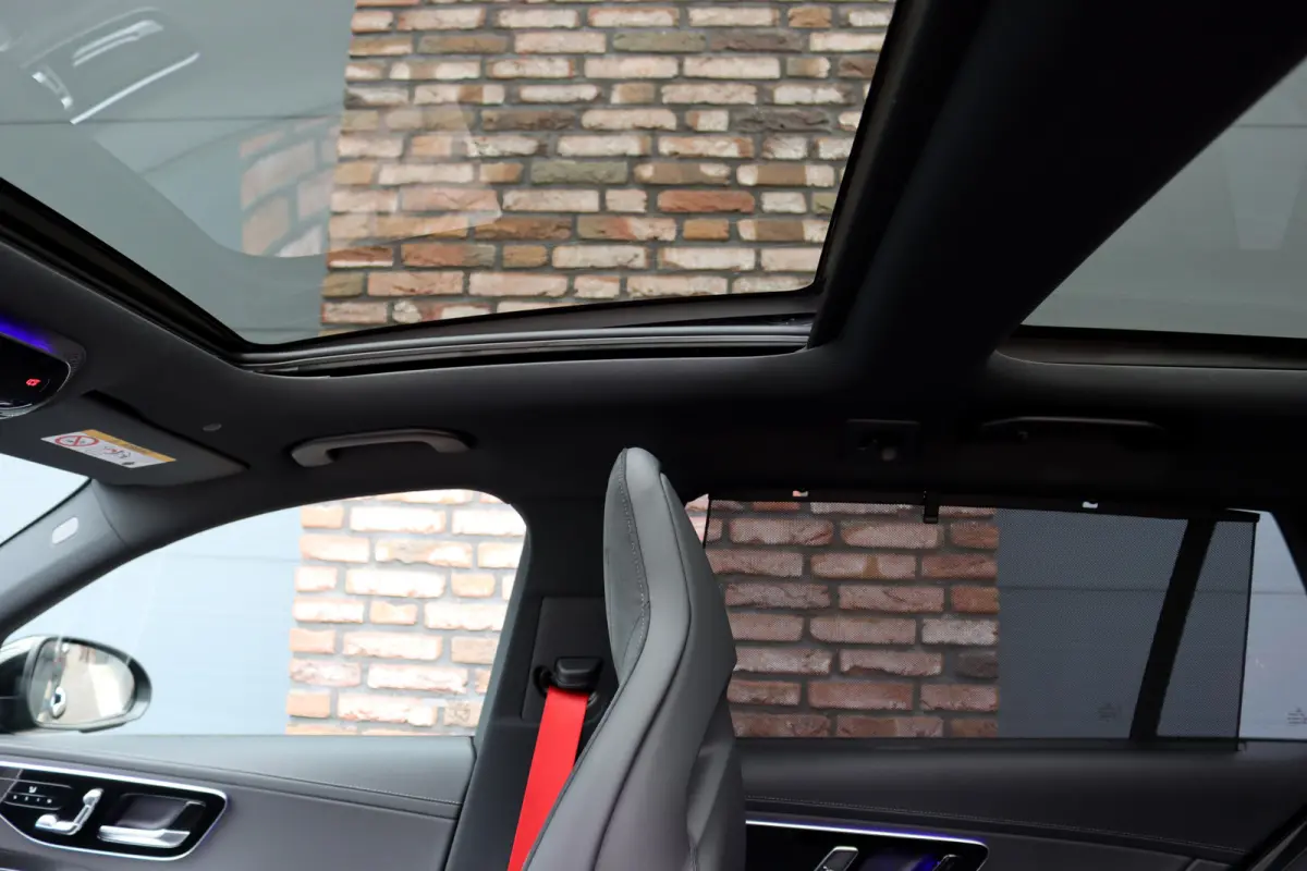 AMG 63 S E Performance | 680 pk | Achterasbesturing | Distronic+ | AMG Drivers Package | Memory | Burmester | AMG Performance Stoelen | AMG-Aero Pakket | HUD | Digital Light |