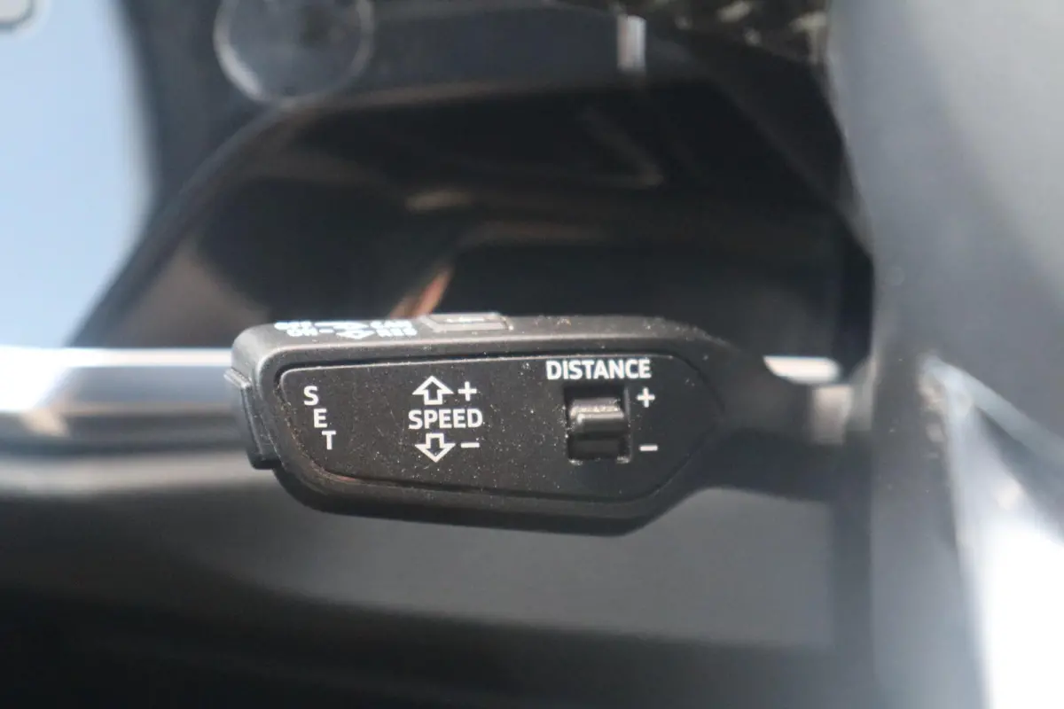 45 TFSI 230pk S-tronic quattro S Line edition one | Trekhaak Wegklapbaar | 2.100kg Trekgewicht | Achteruitrijcamera | Matrix LED