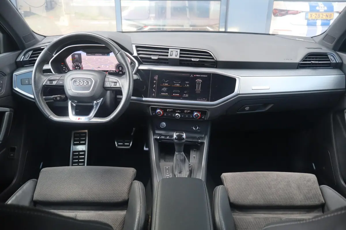 45 TFSI 230pk S-tronic quattro S Line edition one | Trekhaak Wegklapbaar | 2.100kg Trekgewicht | Achteruitrijcamera | Matrix LED