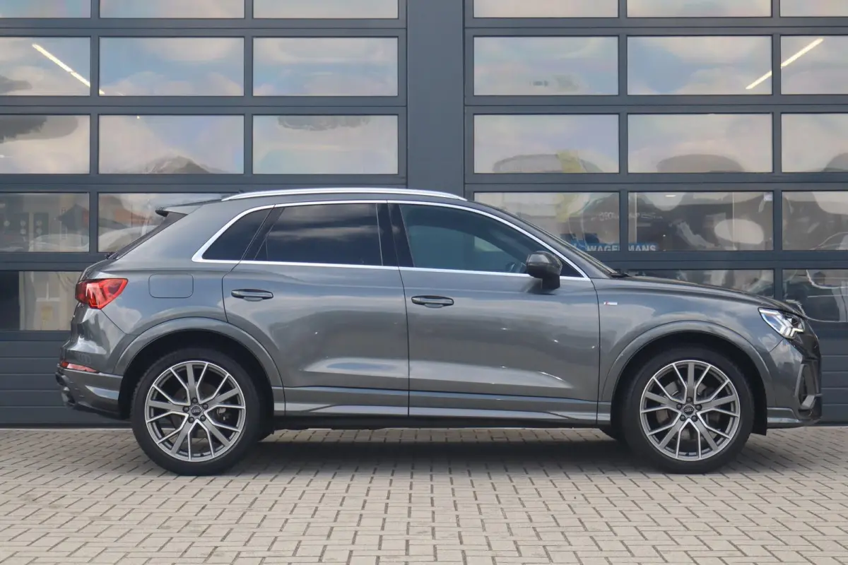 45 TFSI 230pk S-tronic quattro S Line edition one | Trekhaak Wegklapbaar | 2.100kg Trekgewicht | Achteruitrijcamera | Matrix LED