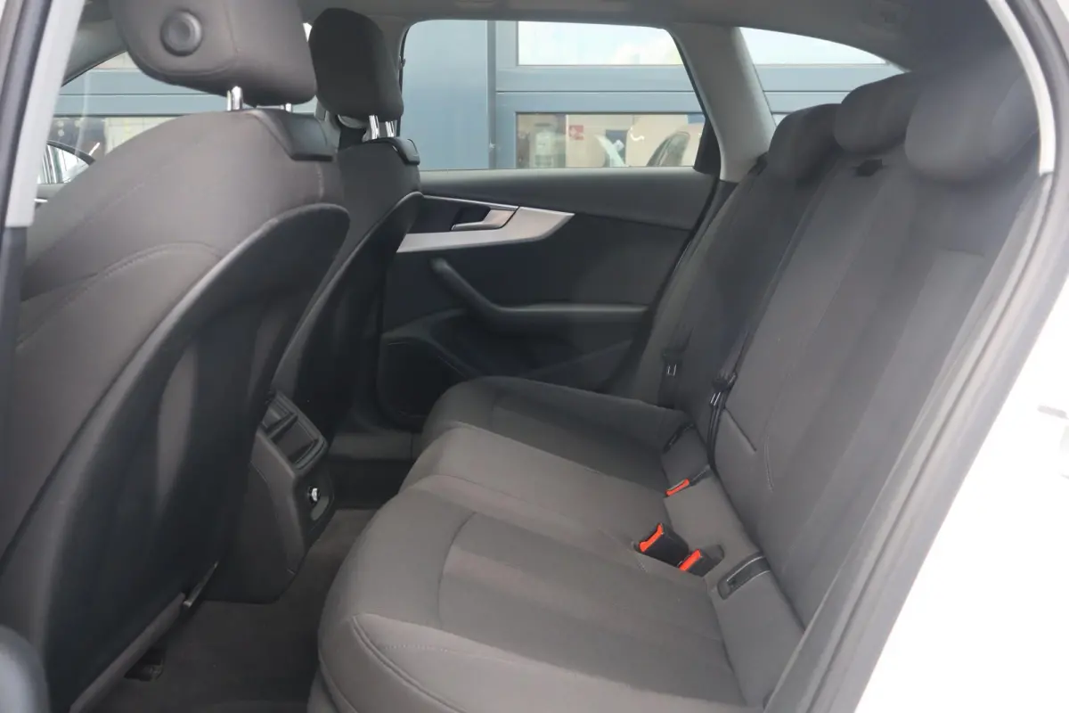 2.0 TFSI 190pk S-tronic ultra Design Pro Line Plus | Trekhaak | Digitale cockpit | Stoelverwarming | Elektr. Achterklep