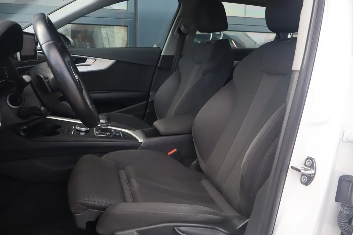 2.0 TFSI 190pk S-tronic ultra Design Pro Line Plus | Trekhaak | Digitale cockpit | Stoelverwarming | Elektr. Achterklep