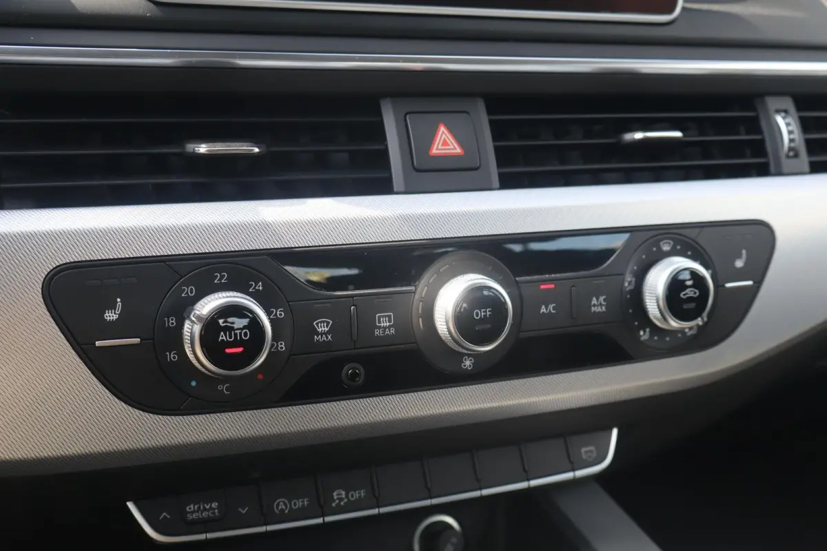 2.0 TFSI 190pk S-tronic ultra Design Pro Line Plus | Trekhaak | Digitale cockpit | Stoelverwarming | Elektr. Achterklep