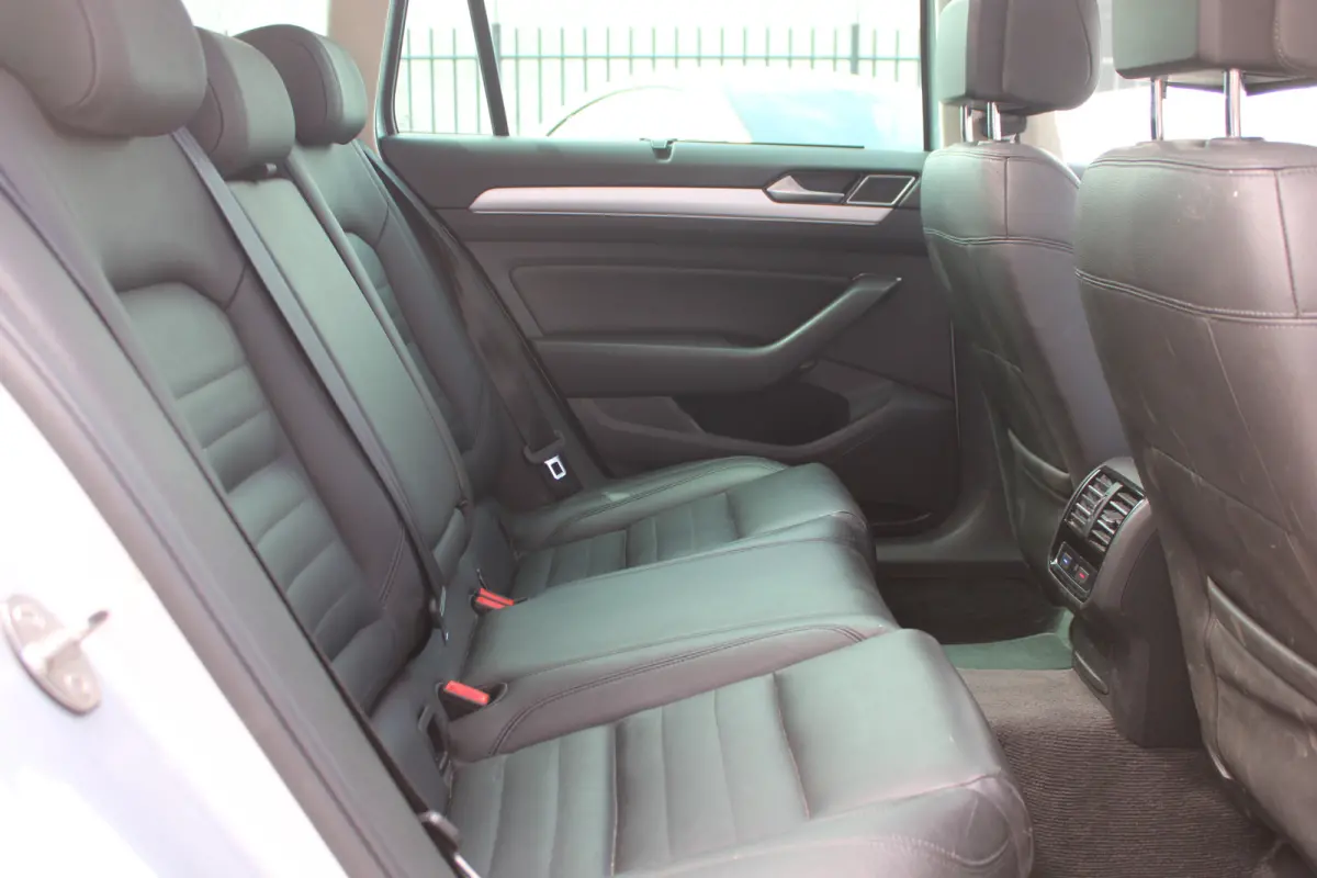 1.4 TSI Comfortline Business PANORAMADAK LEDER TREKHAAK CAMERA