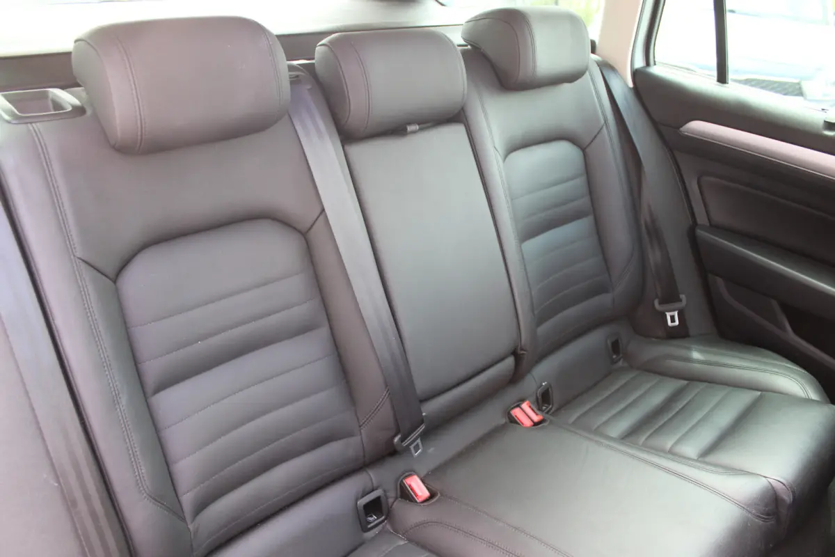 1.4 TSI Comfortline Business PANORAMADAK LEDER TREKHAAK CAMERA