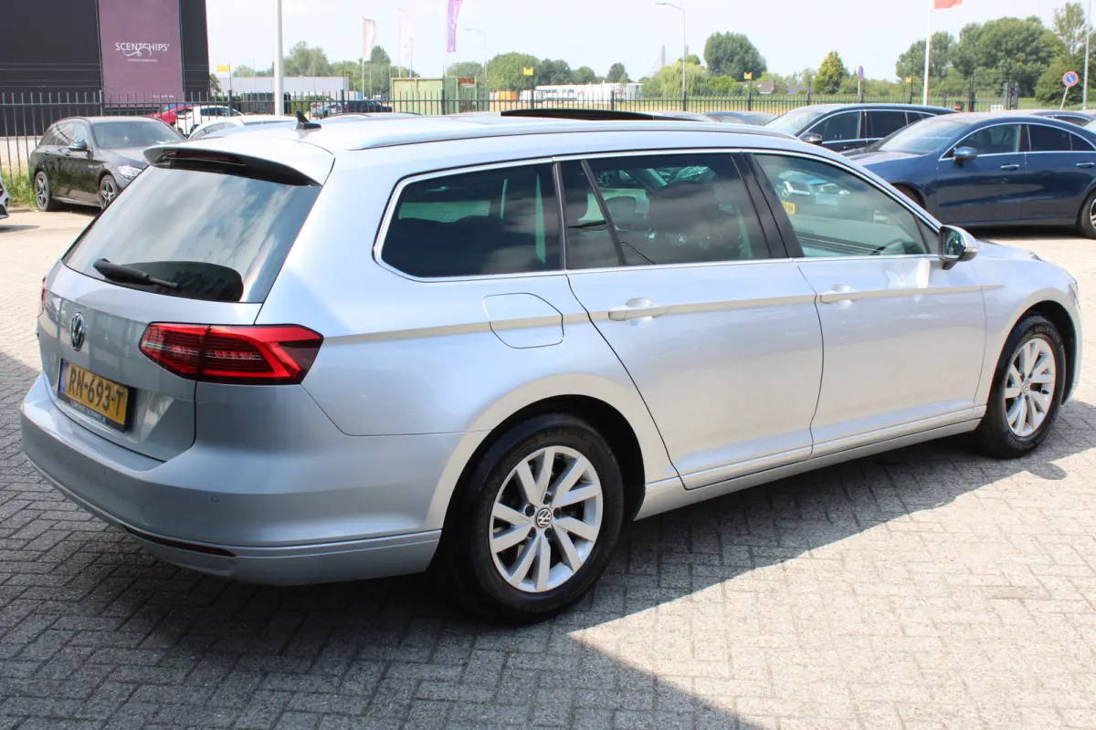 1.4 TSI Comfortline Business PANORAMADAK LEDER TREKHAAK CAMERA