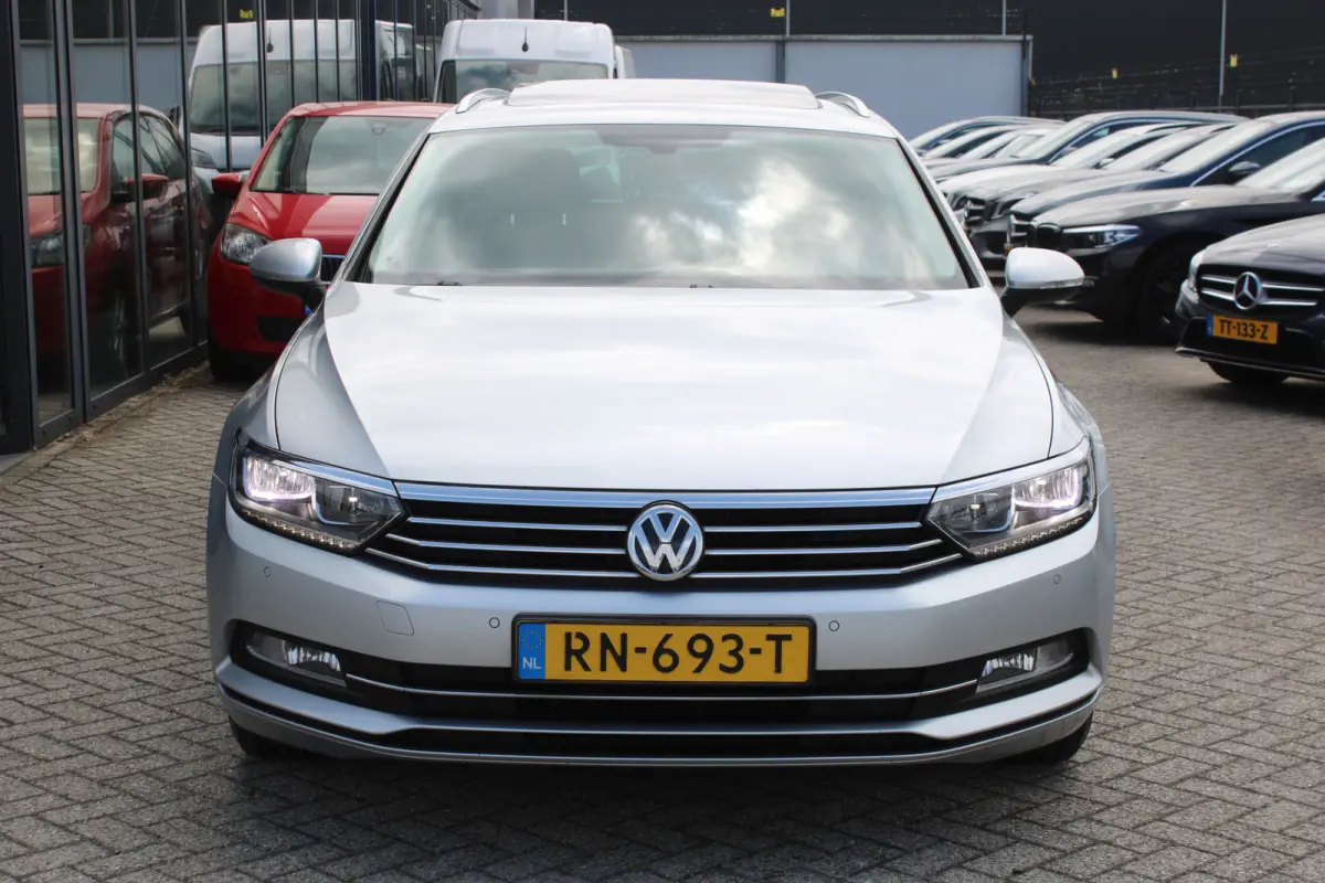 1.4 TSI Comfortline Business PANORAMADAK LEDER TREKHAAK CAMERA