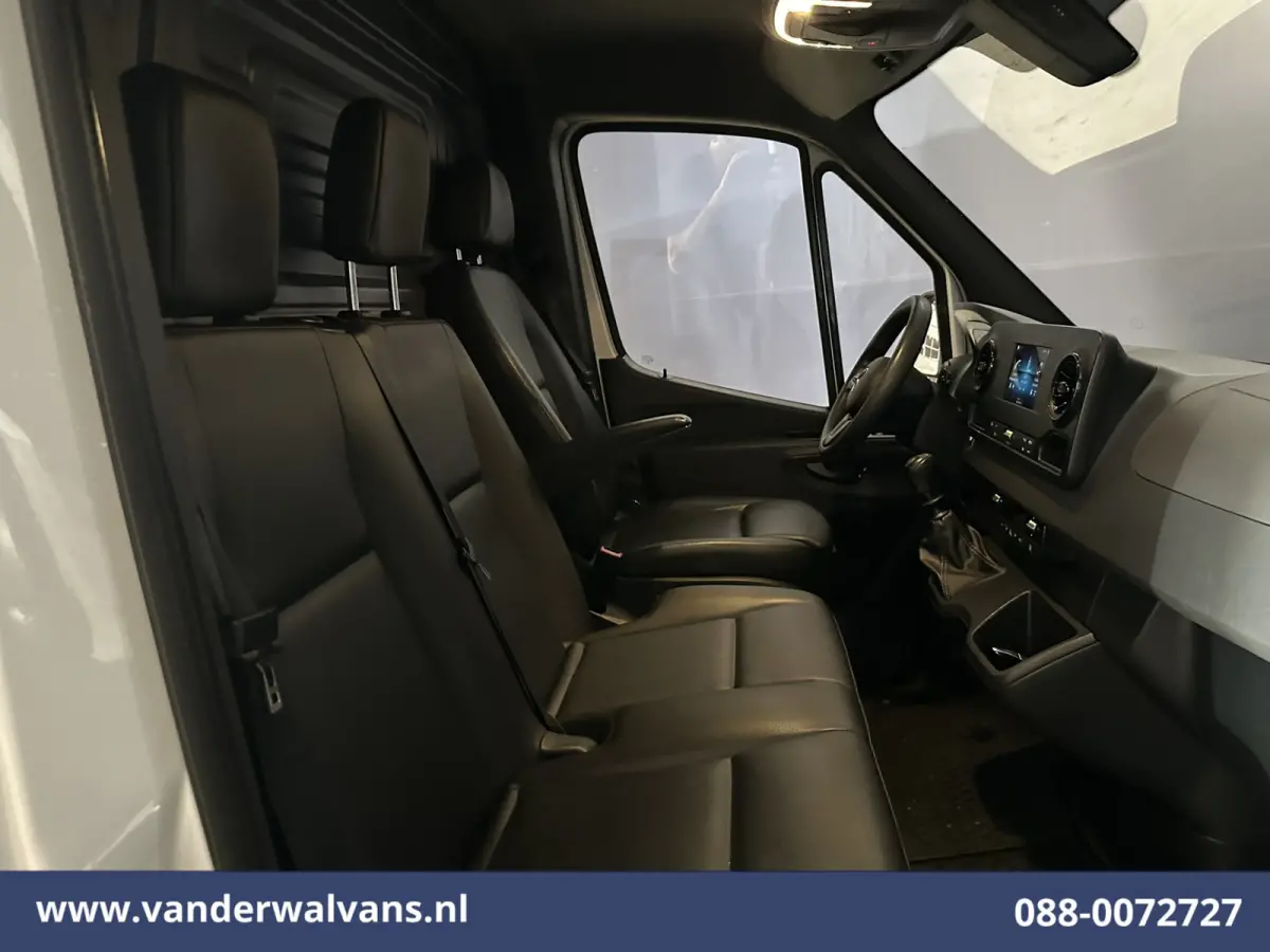 315 CDI 150pk L2H2 Euro6 Airco | Camera | Apple Carplay | Cruisecontrol | Chauffeursstoel | Leder Android Auto, Parkeersensoren, Bijrijdersbank
