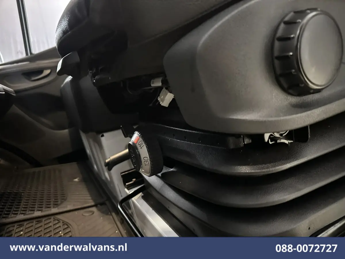 315 CDI 150pk L2H2 Euro6 Airco | Camera | Apple Carplay | Cruisecontrol | Chauffeursstoel | Leder Android Auto, Parkeersensoren, Bijrijdersbank