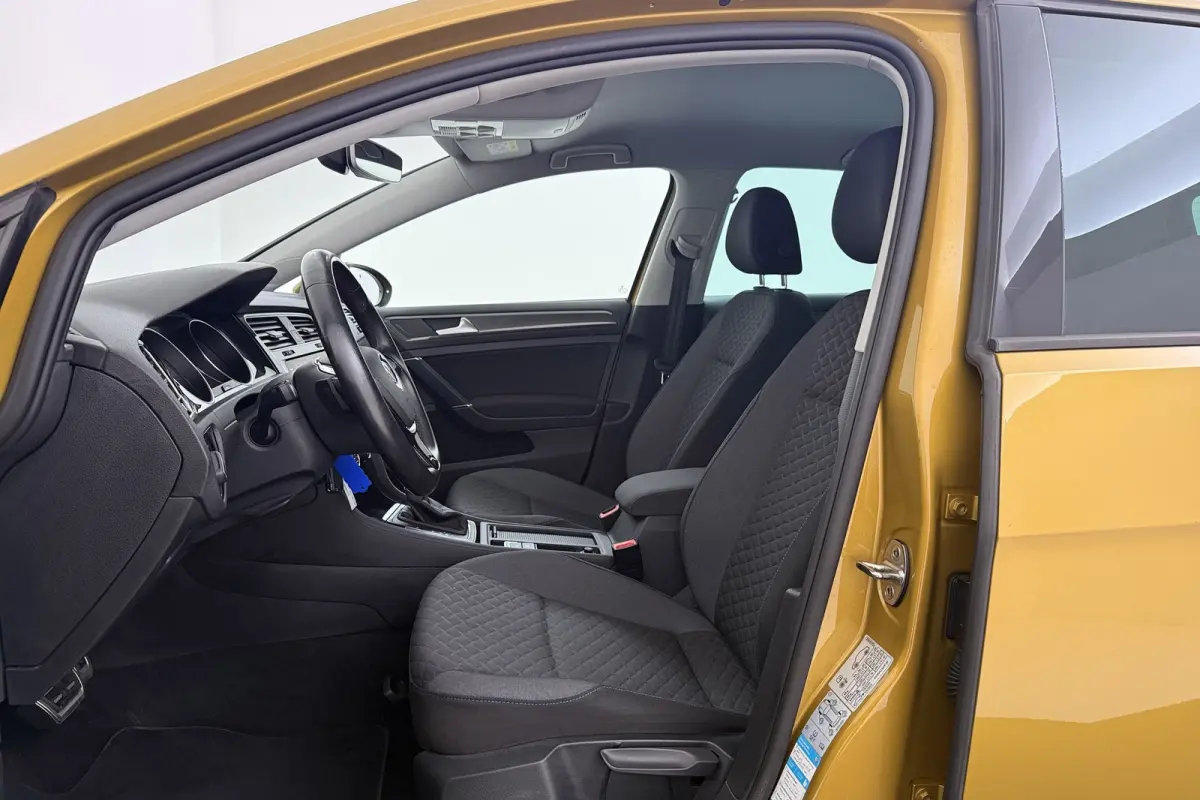 1.5 TSI Highline Business | CarPlay | Standkachel | Stoelverwarming | LED | Parkeersensoren |
