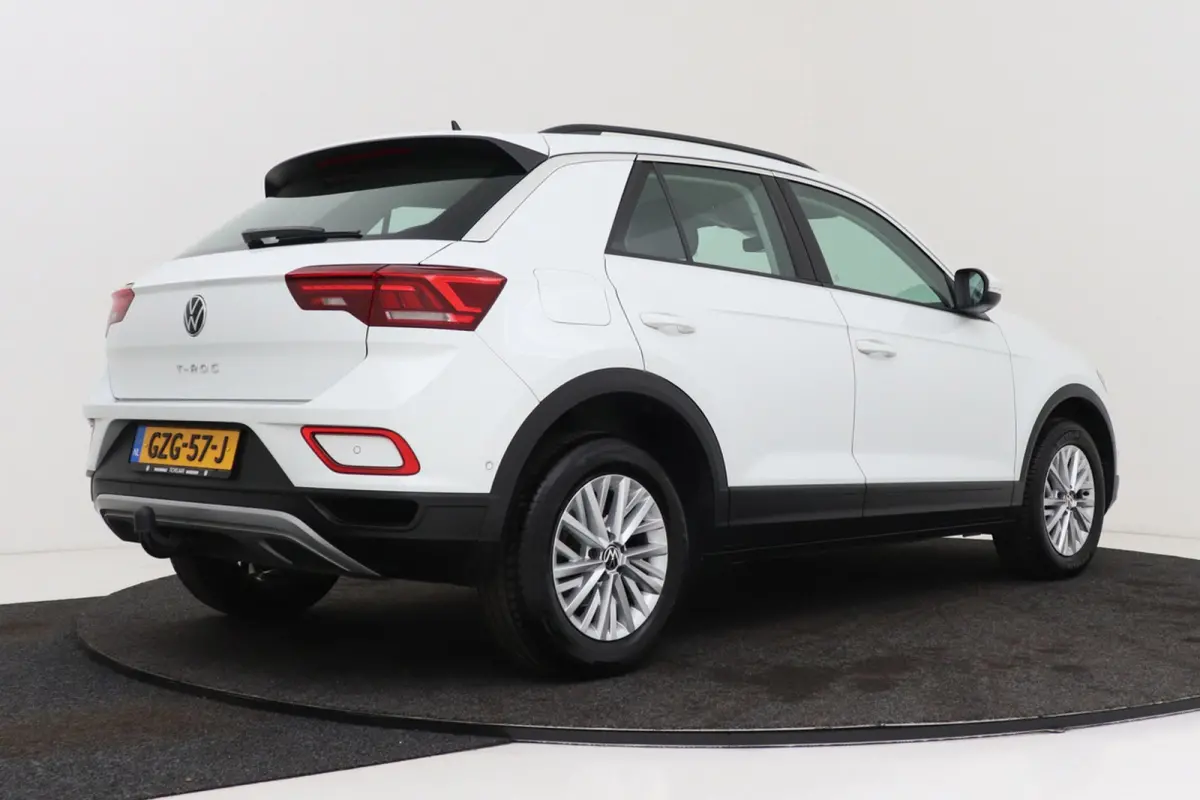 1.0 TSI Life Business | Trekhaak | 44000km!!! | Virtual Cockpit | Stoelverwarm. | Adapt. Cruise | Parkeersensoren