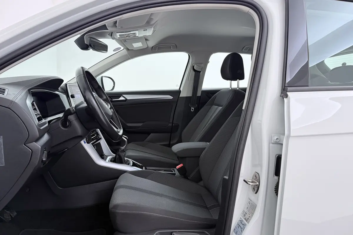 1.0 TSI Life Business | Trekhaak | 44000km!!! | Virtual Cockpit | Stoelverwarm. | Adapt. Cruise | Parkeersensoren