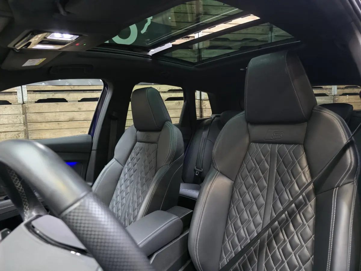 50 quattro S edition 77 kWh S Line Pano sonos HUD Leder Matrix Led LM 96.2% SOH
