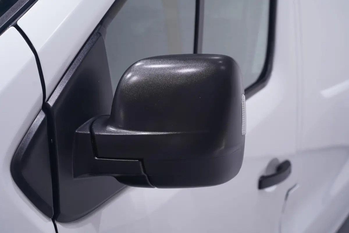 2.0 DCi 130 pk L2H1 Airco, Apple Carplay,Camera Trekhaak, BPM Vrij, Cruise Control, PDC achter, 3-Zits