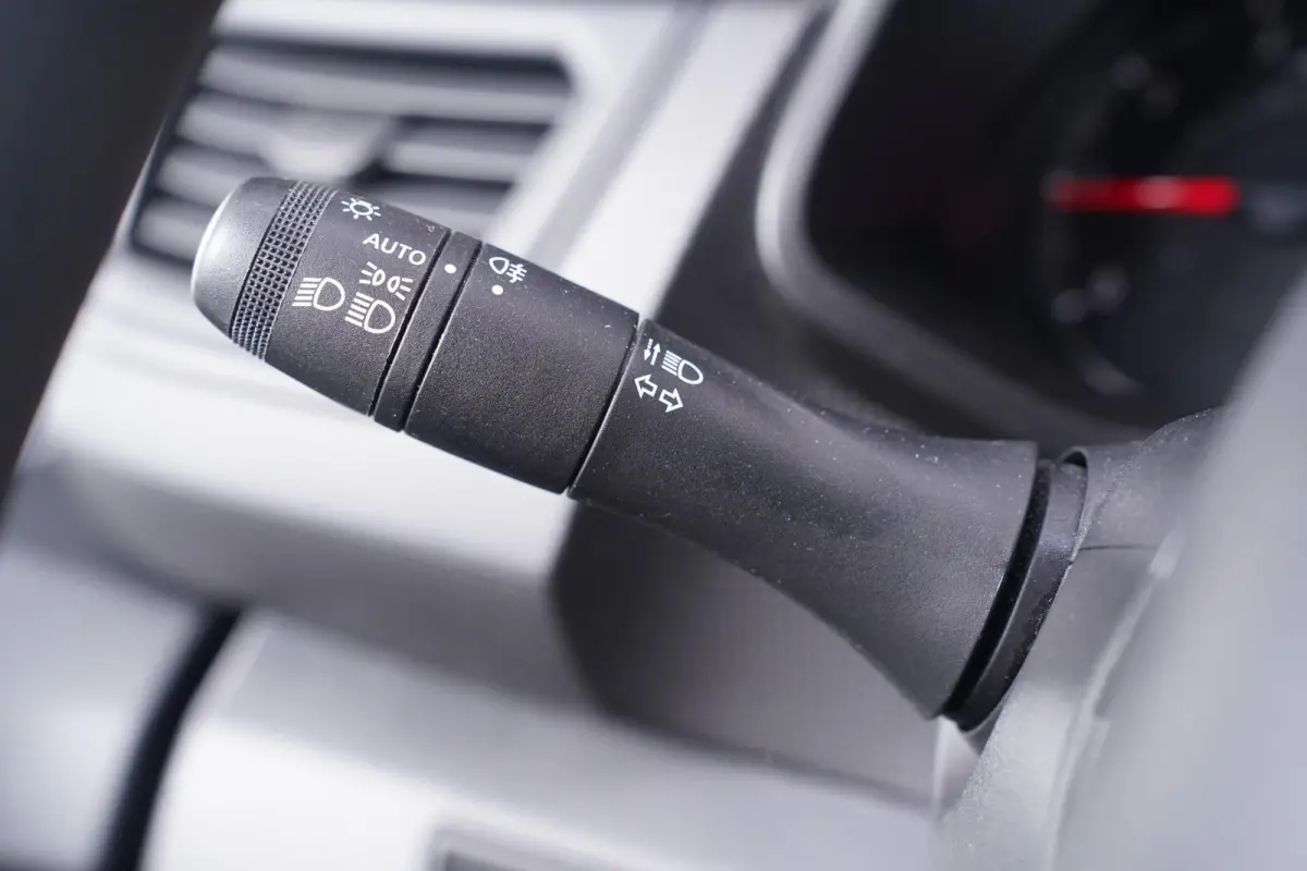 2.0 DCi 130 pk L2H1 Airco, Apple Carplay,Camera Trekhaak, BPM Vrij, Cruise Control, PDC achter, 3-Zits