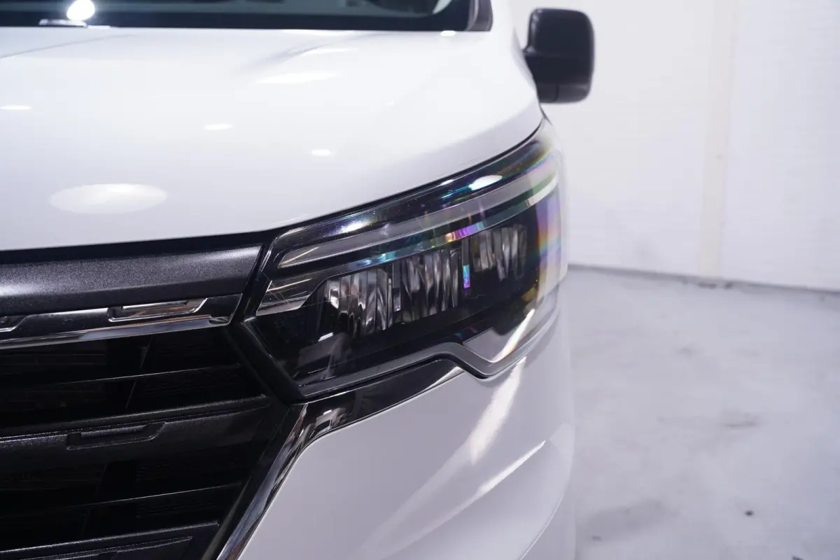 2.0 DCi 130 pk L2H1 Airco, Apple Carplay,Camera Trekhaak, BPM Vrij, Cruise Control, PDC achter, 3-Zits