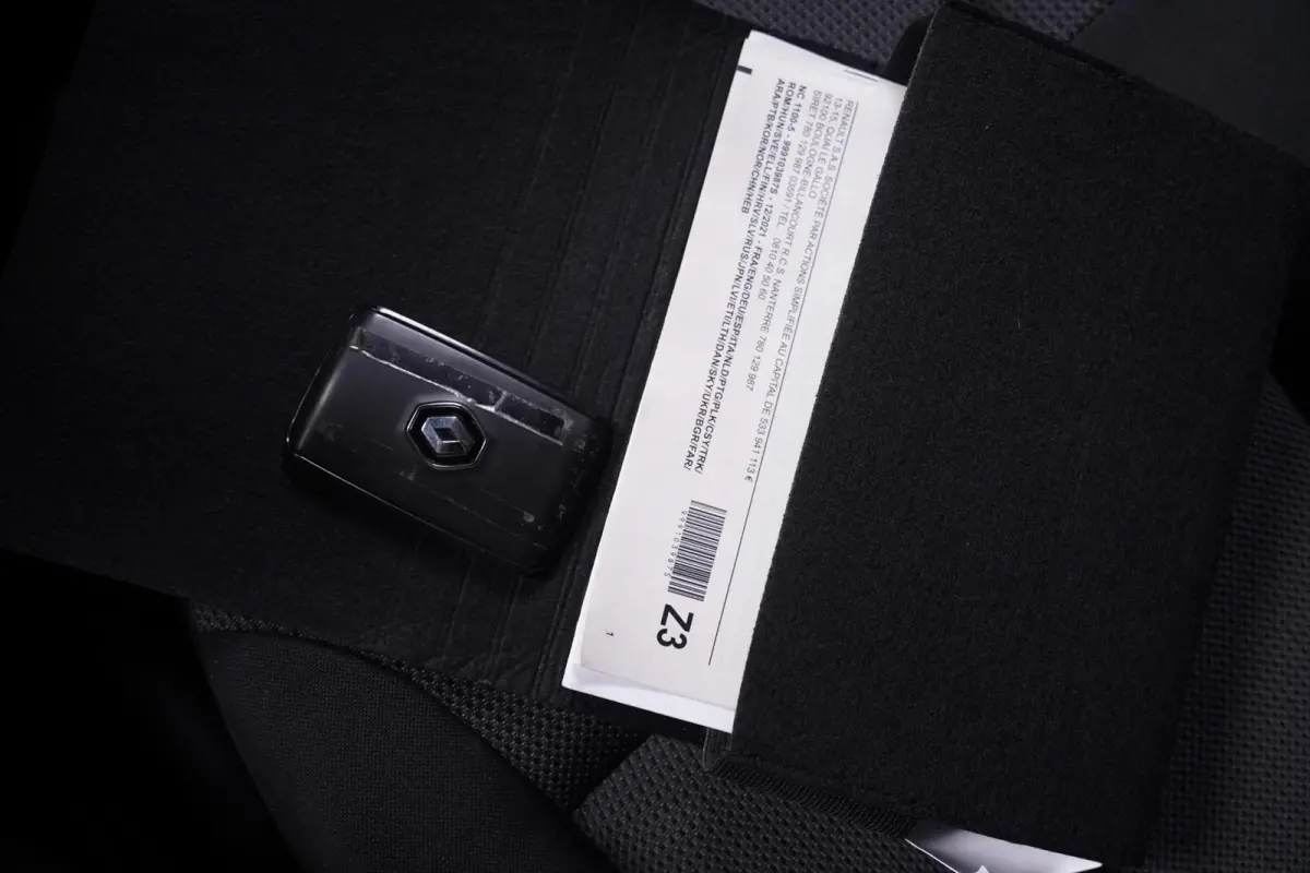 2.0 DCi 130 pk L2H1 Airco, Apple Carplay,Camera Trekhaak, BPM Vrij, Cruise Control, PDC achter, 3-Zits