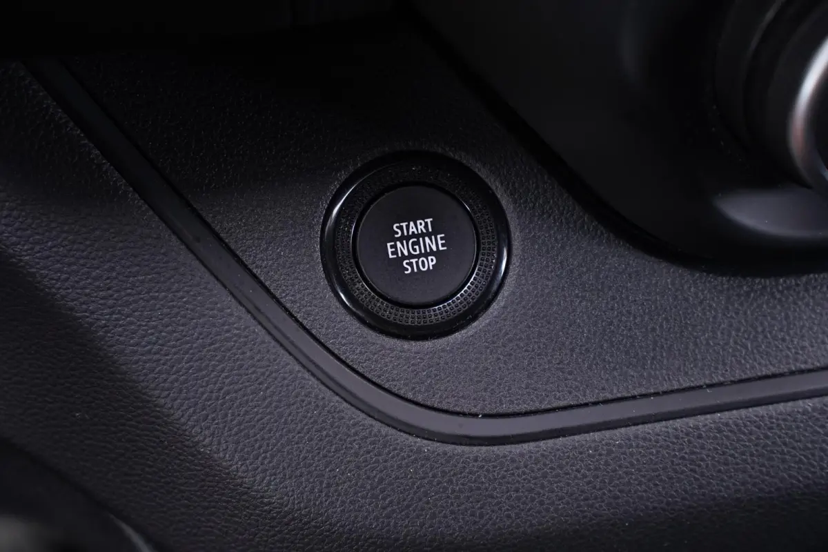 2.0 DCi 130 pk L2H1 Airco, Apple Carplay,Camera Trekhaak, BPM Vrij, Cruise Control, PDC achter, 3-Zits