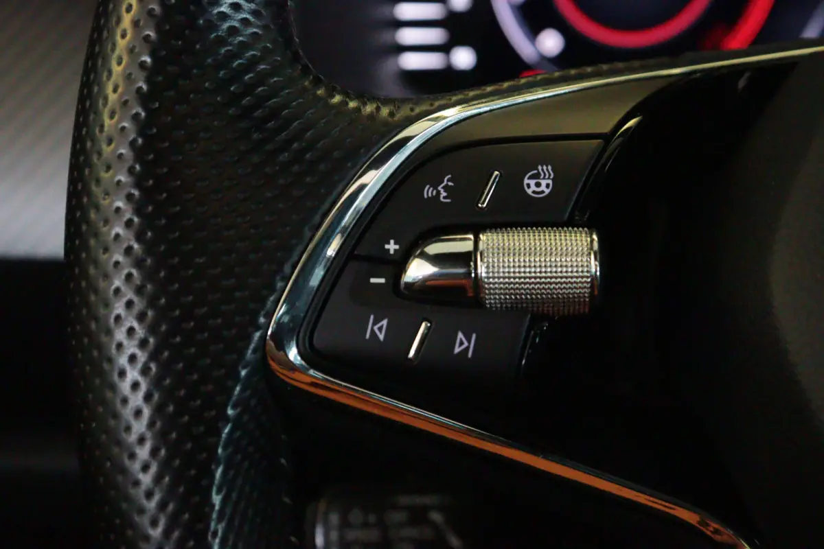 1.5 TSI Sportline Business | 7 PERS | CAMERA + PDC | SCHUIF / KANTELDAK TREKHAAK | CANTON AUDIO |