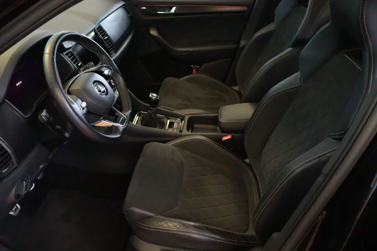 1.5 TSI Sportline Business | 7 PERS | CAMERA + PDC | SCHUIF / KANTELDAK TREKHAAK | CANTON AUDIO |