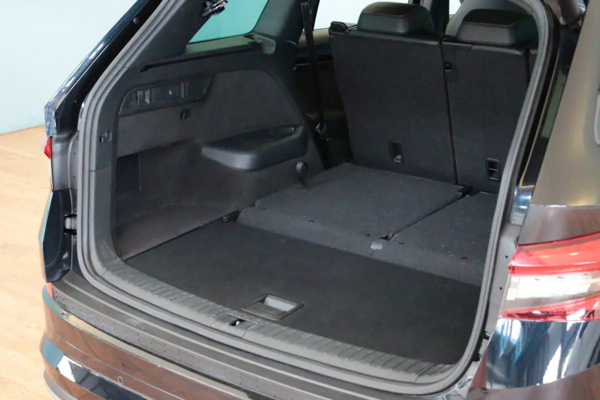 1.5 TSI Sportline Business | 7 PERS | CAMERA + PDC | SCHUIF / KANTELDAK TREKHAAK | CANTON AUDIO |