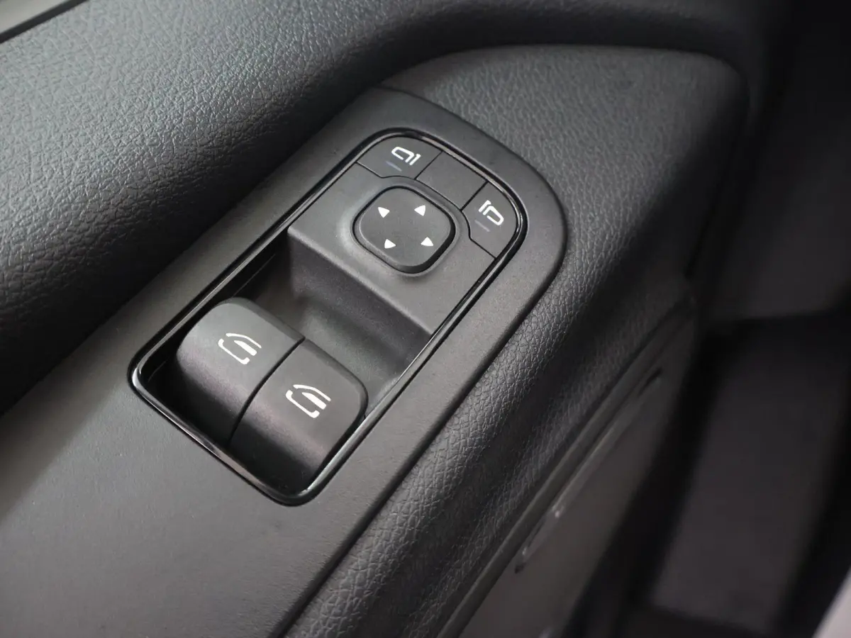 317 CDI | L2 H2 | NAVIGATIE | PARKEERCAMERA | 2-ZITS | STANDKACHEL | STOELVERWARMING | ALARM | CERTIFIED