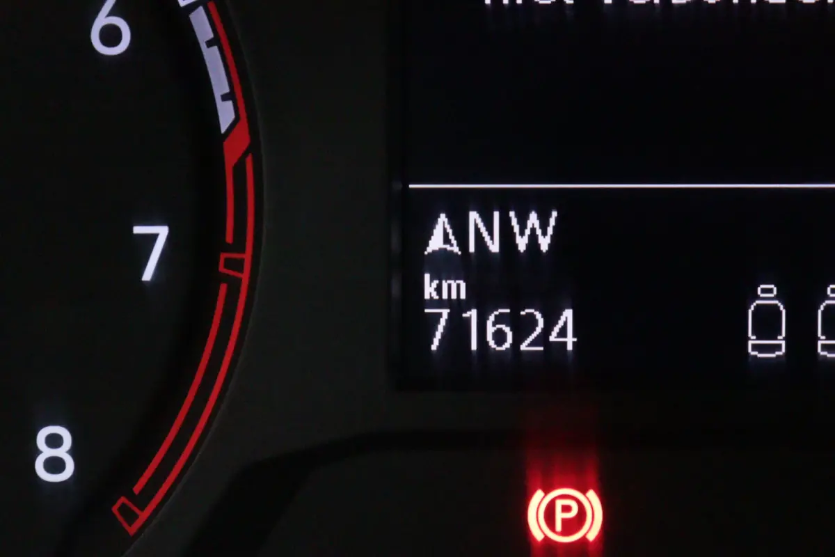 1.0 TSI Style | TWO-TONE | NAVI / APPCONNECT | CLIMA | PDC V+A | ADAP CRUISE |