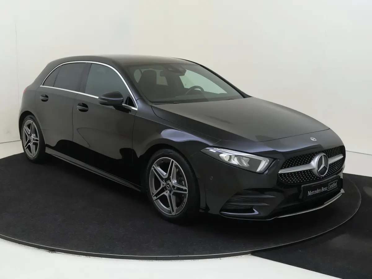 180 Business Solution AMG /Achteruitrijcamera /Stoelverwarming /18 Inch