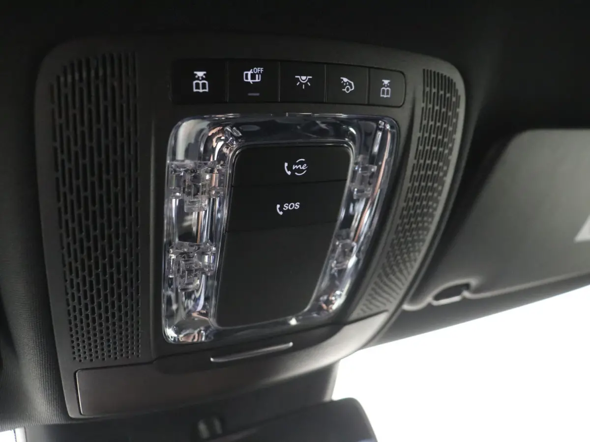 180 Business Solution AMG /Achteruitrijcamera /Stoelverwarming /18 Inch
