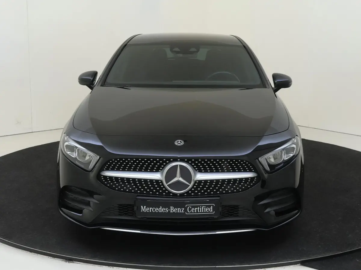 180 Business Solution AMG /Achteruitrijcamera /Stoelverwarming /18 Inch