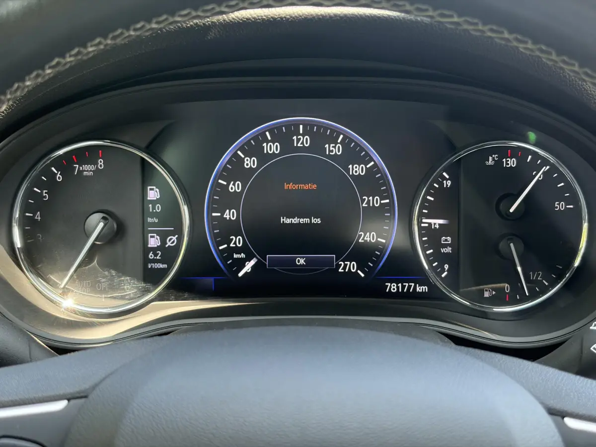 1.2 Ultimate 146pk,Camera,Keyless,Carplay,6 Bak,Afn Trekhaak,Stoelverw,Lm velgen,Alcantara-Leder,Dealer Onderhouden,Clima,Cruise,Dodehoek,Rijstrooksensor,N.A.P,PDc V+A,Apk tot 07-2028